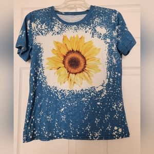 💥SALE💥Sunflower Blue, White, short sleeve Tee